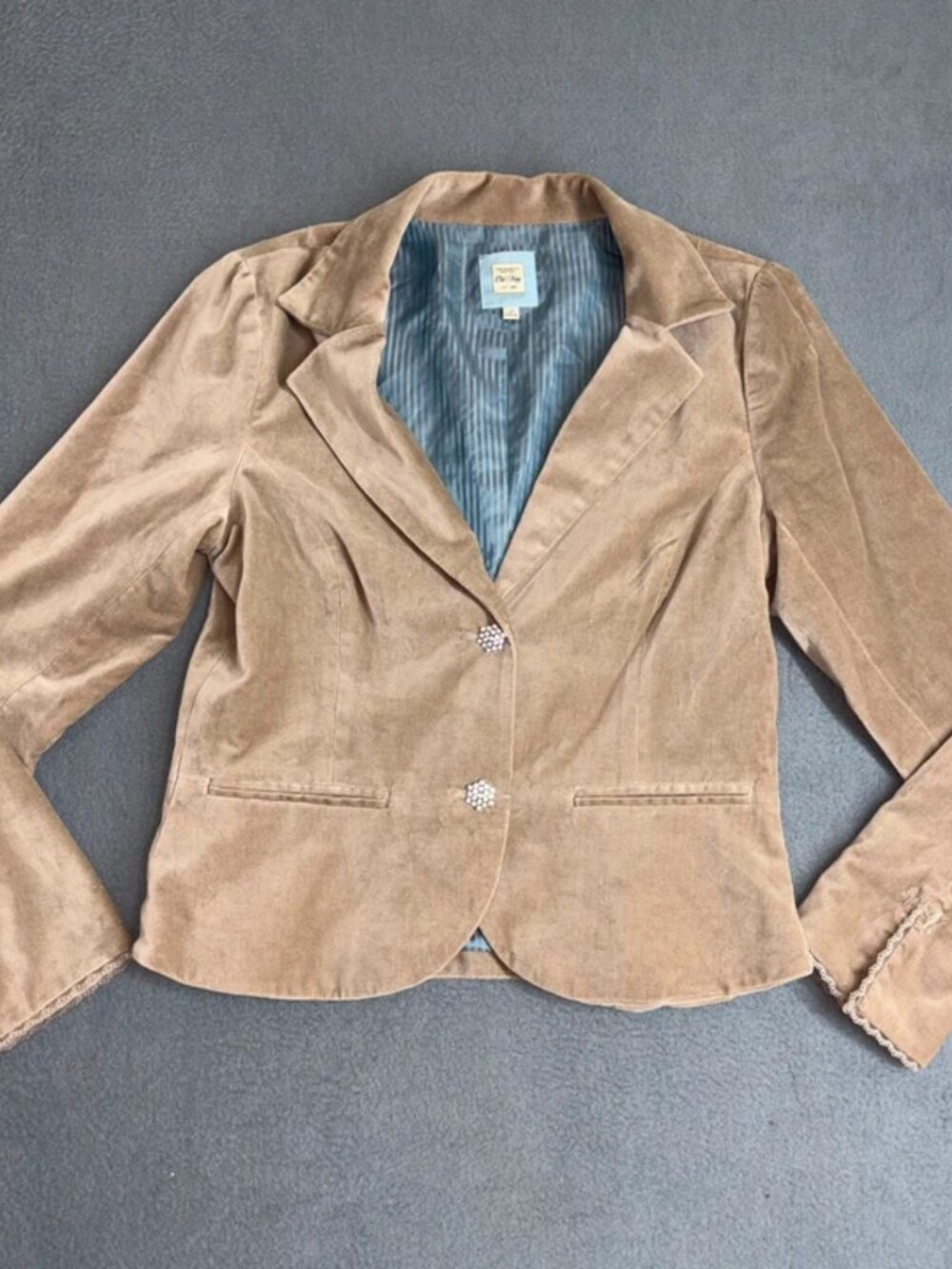 2006 old navy blazer with lace detail sleeves